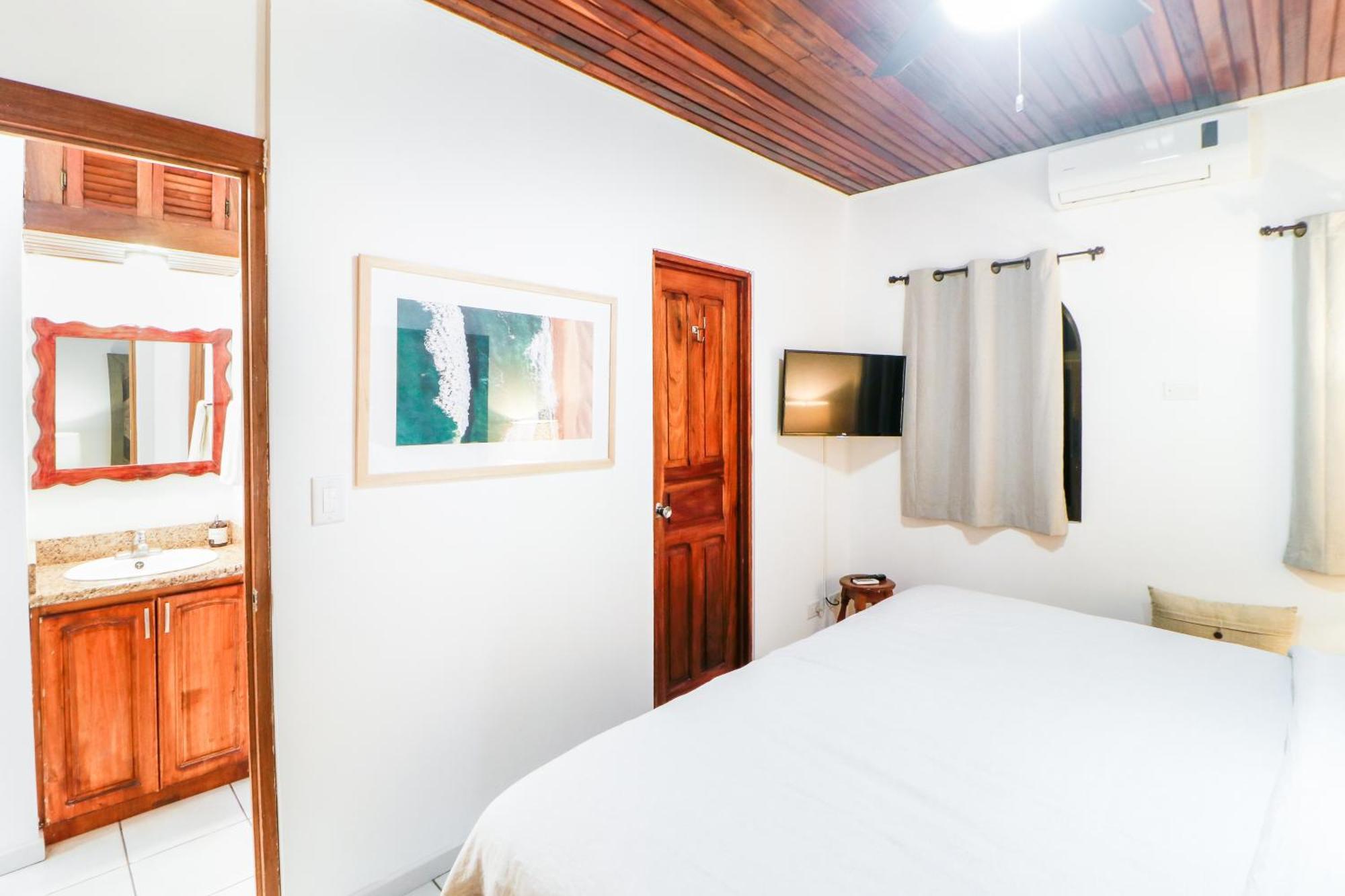 Flamingo Marina Resort Pacific North Coast Bilik gambar